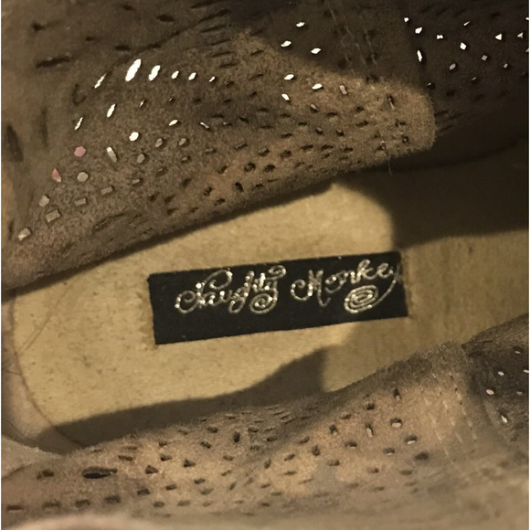 Naughty Monkey Zoey Suede Ankle Boots Taupe Laser Cut Leather Western Size 8 - Picture 11 of 11